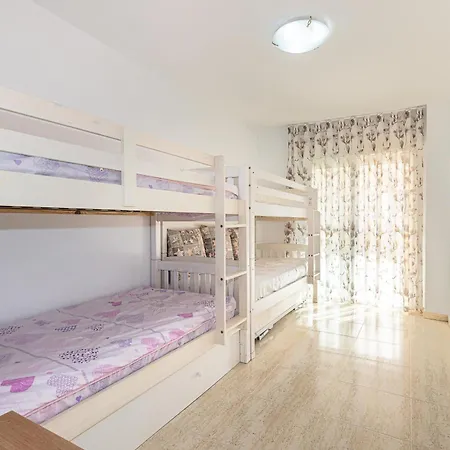 Aqua Apartment Salou